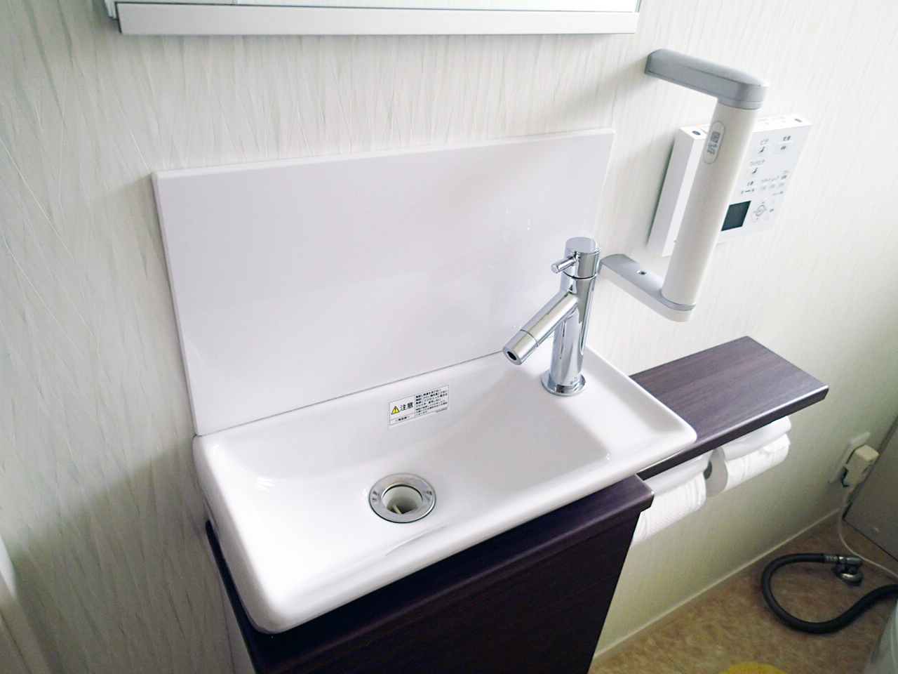 S様１・２階のトイレと洗面台をリフォームさせていただきました。